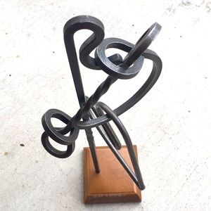 Trucker-Jones House Tavern Puzzle Iron and wood